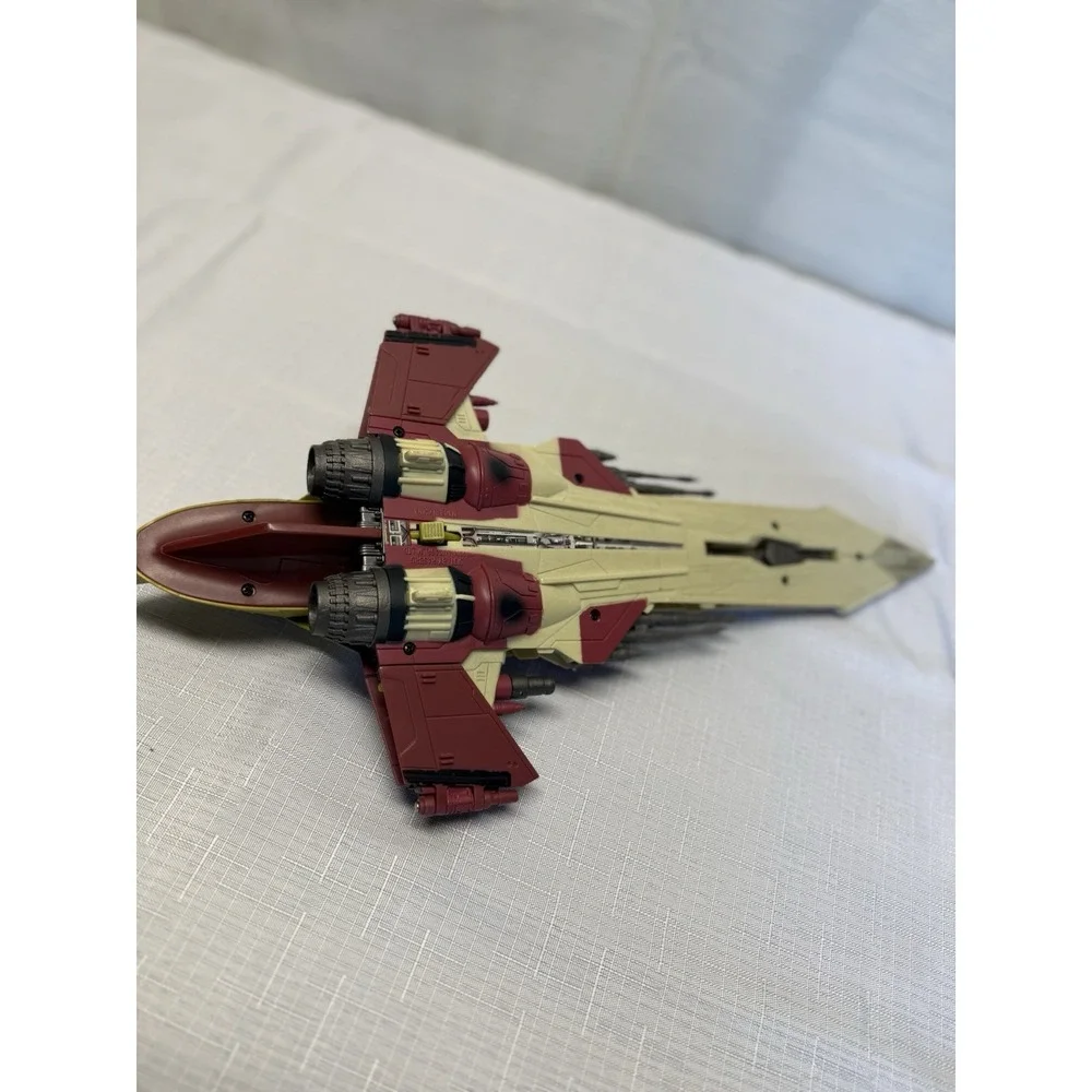 Hasbro Star Wars Obi-Wan Kenobi Jedi Starfighter Ship Vehicle 2004 3.75